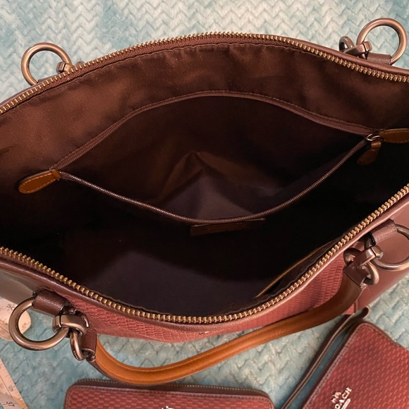 Coach Rich Oxblood Burgundy Tote and Accessory Set - Picture 4 of 9